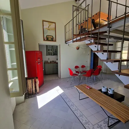 Ca Del Peppi, Charming View Tremezzina Co Апартаменты *
