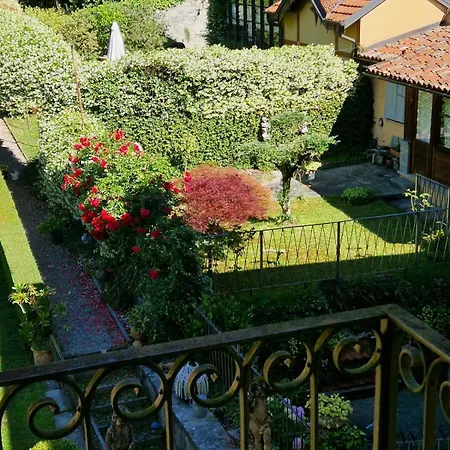 Ca Del Peppi, Charming View Tremezzina Co Апартаменты *